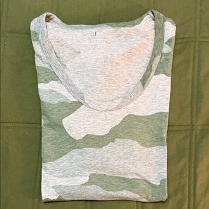AERIE | Camo Oversized Tee size Large